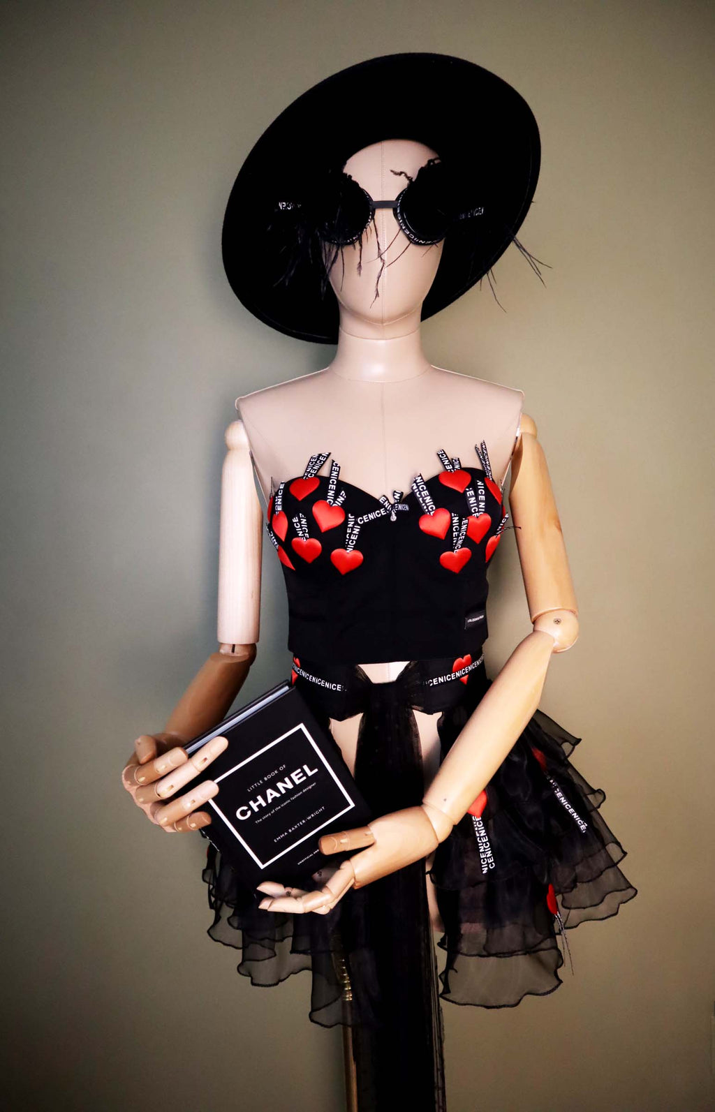 RED VALENTINE HEART TWO-PIECE SET — CORSET + TULLE SKIRT