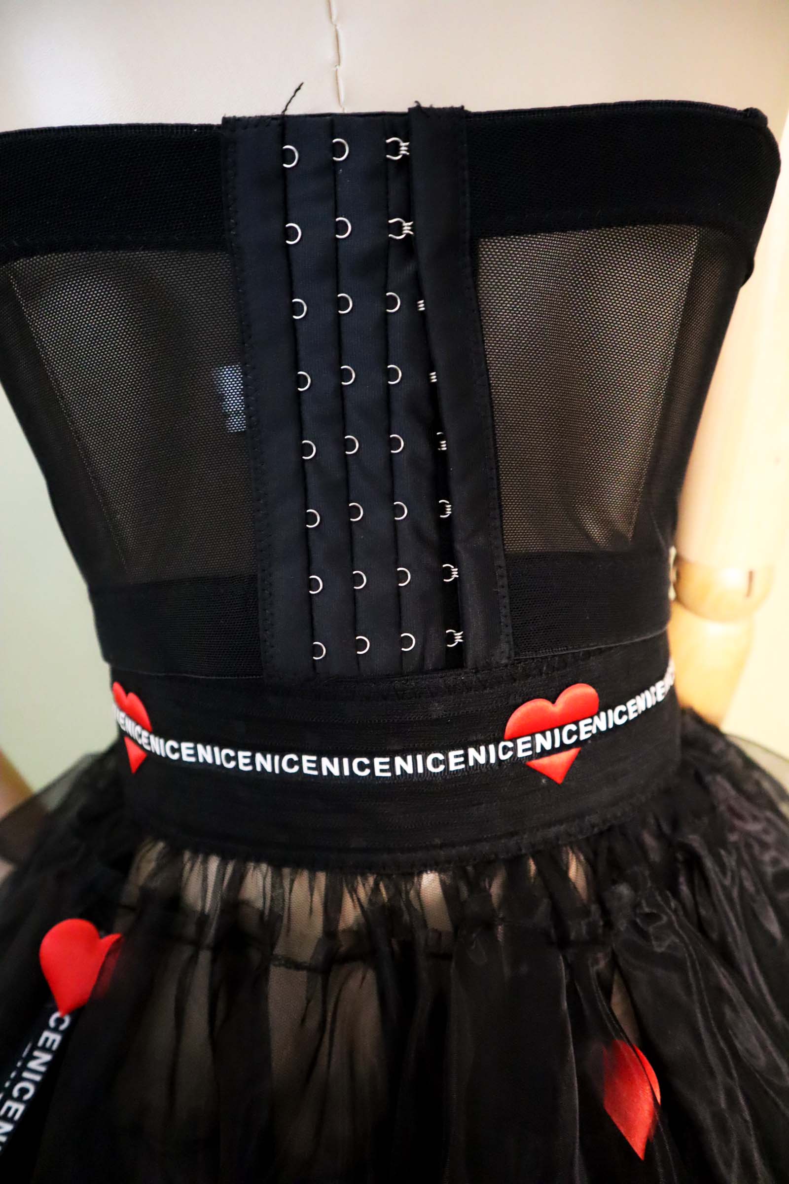 RED VALENTINE HEART TWO-PIECE SET — CORSET + TULLE SKIRT