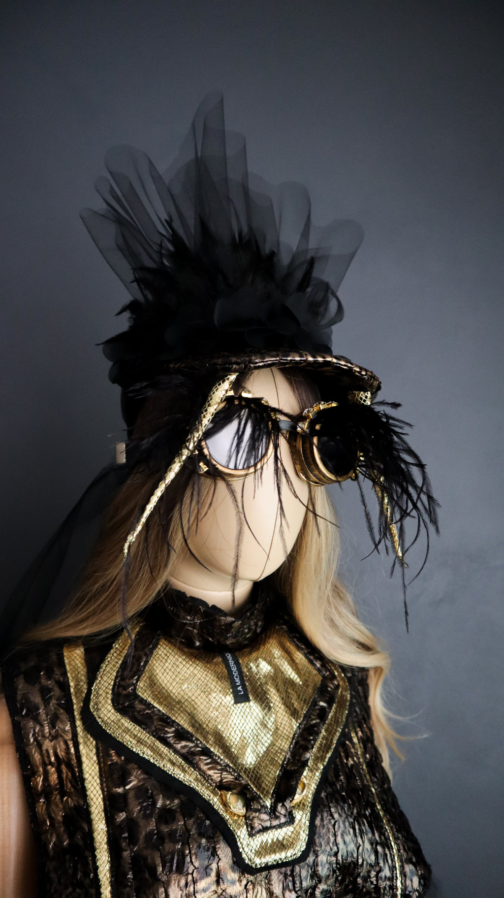 FEATHER GLASSES
