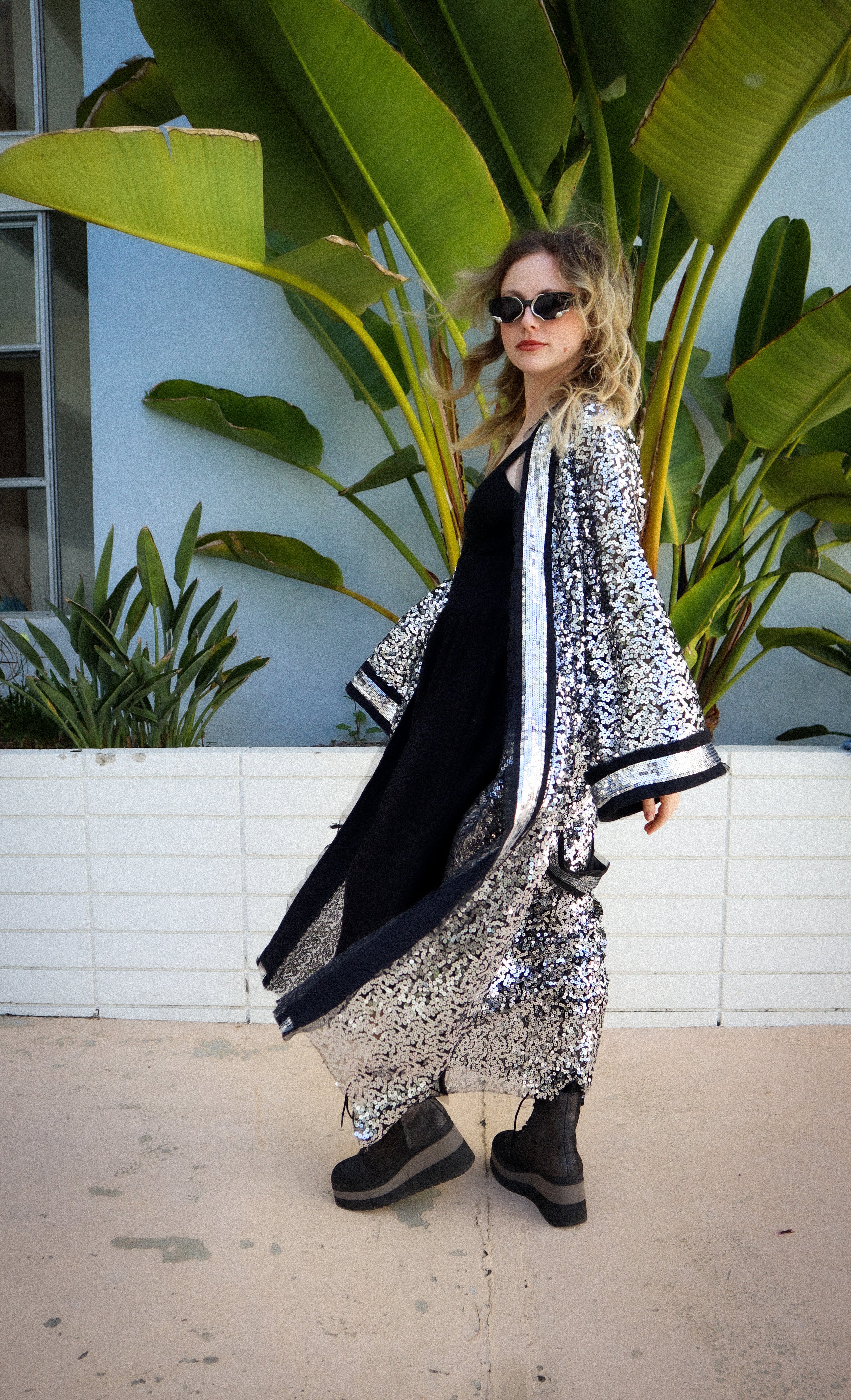 SILVER SEQUIN KIMONO