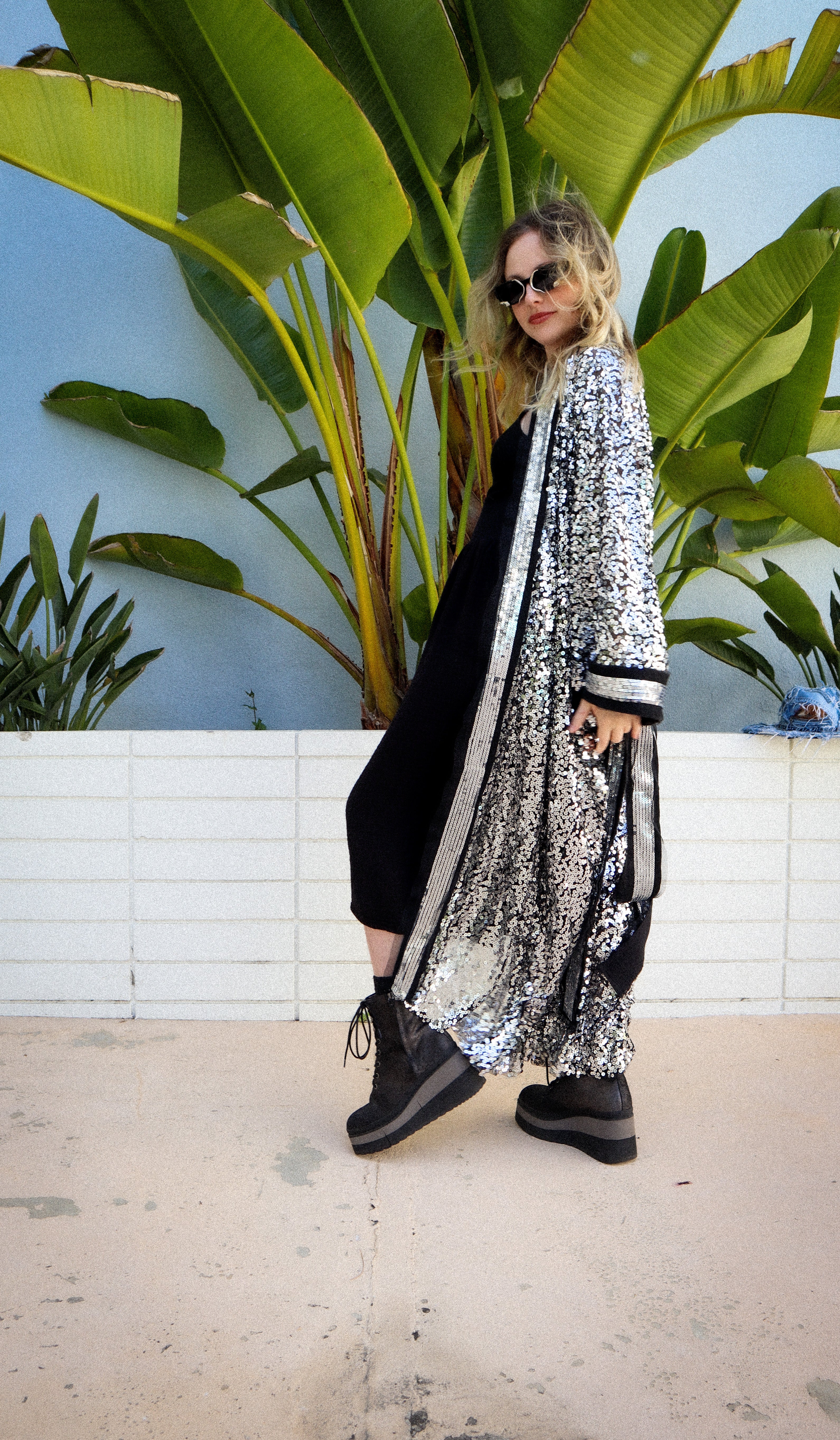 SILVER SEQUIN KIMONO