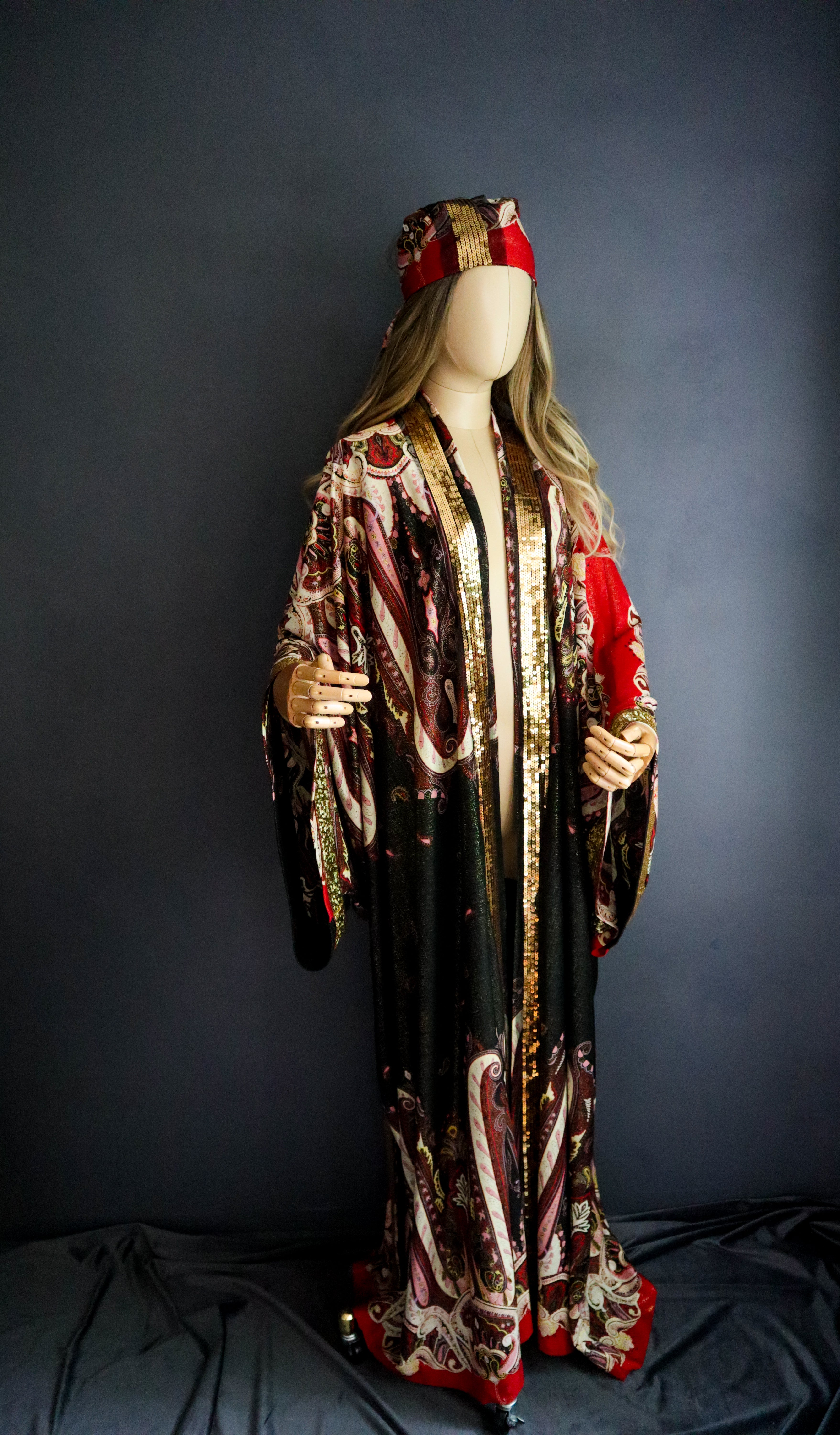 PAISLEY GYPSY KIMONO W/ BANDANA PANEL + GOLD SEQUIN TRIM