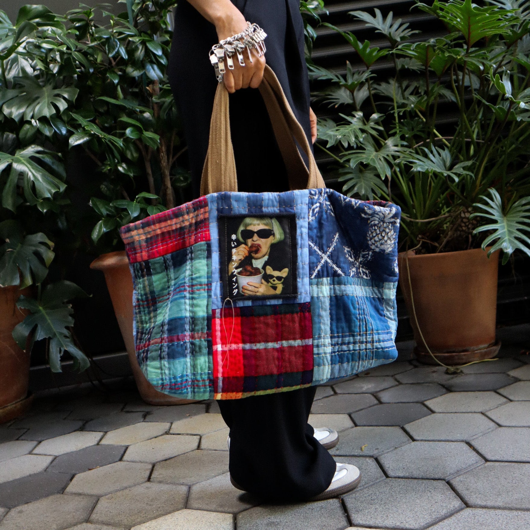 HAND-QUILTED SASHIKO HANDBAG — COOL GRANDMA PRINT