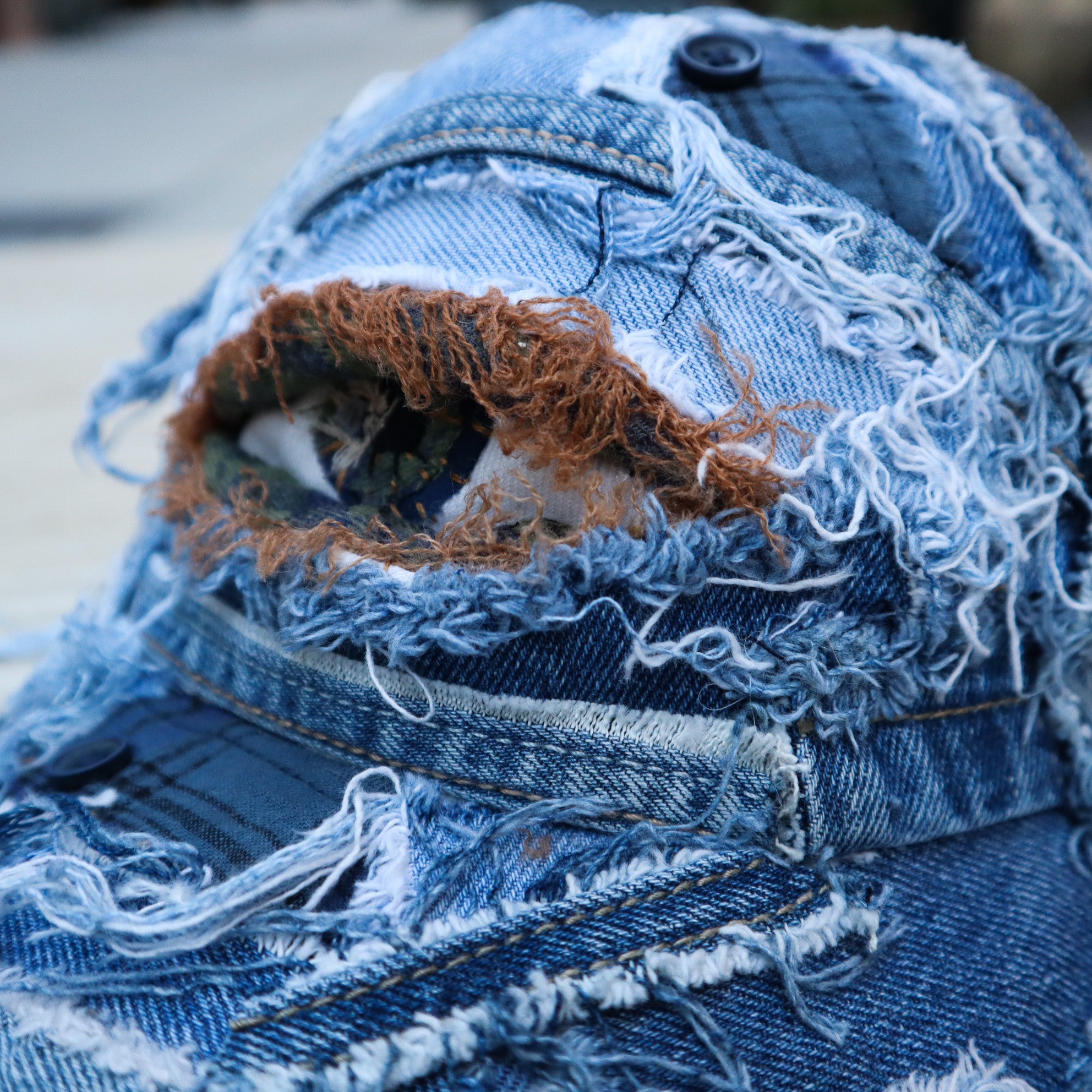 HAND-FRAYED DENIM CAP W/ MESH BACK