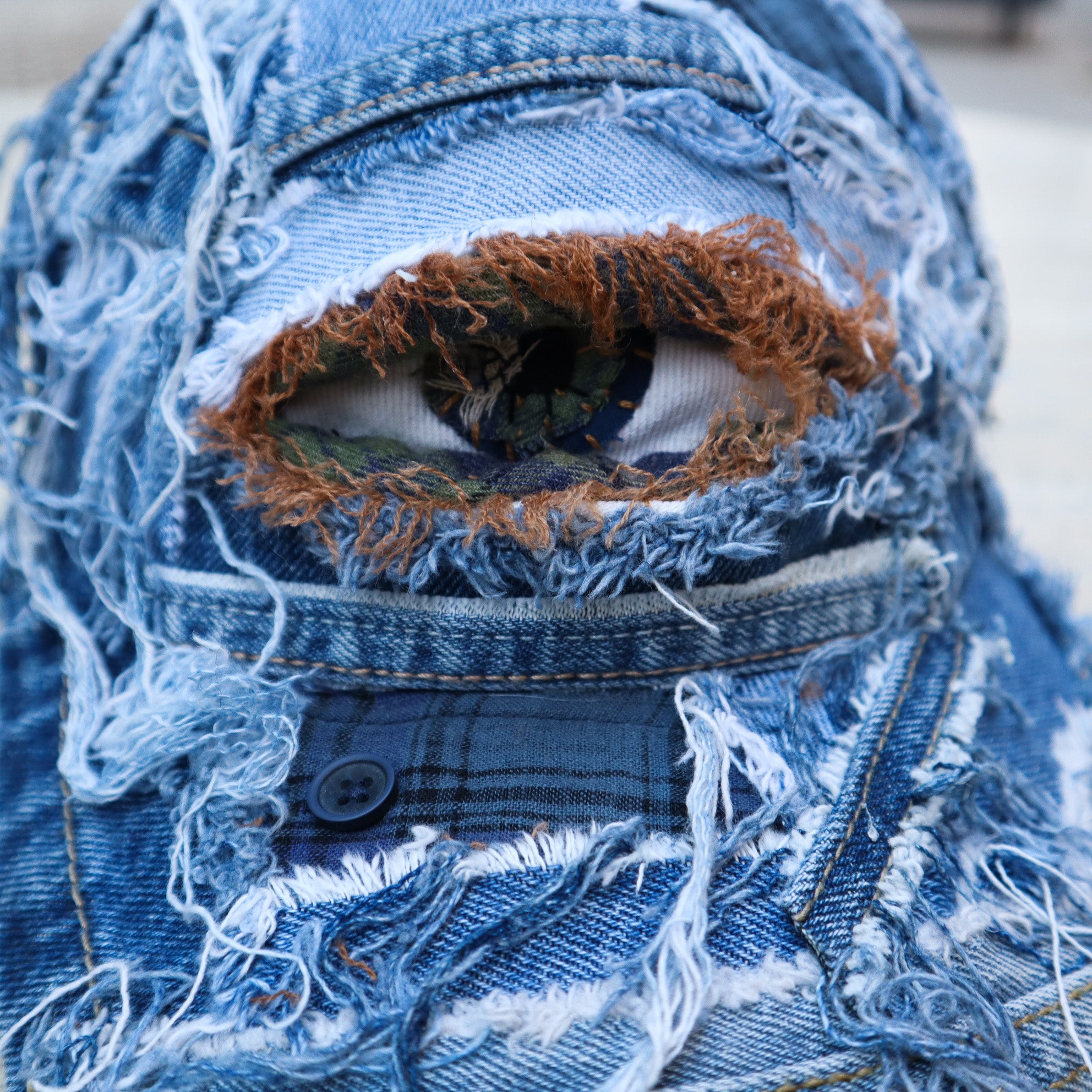 HAND-FRAYED DENIM CAP W/ MESH BACK